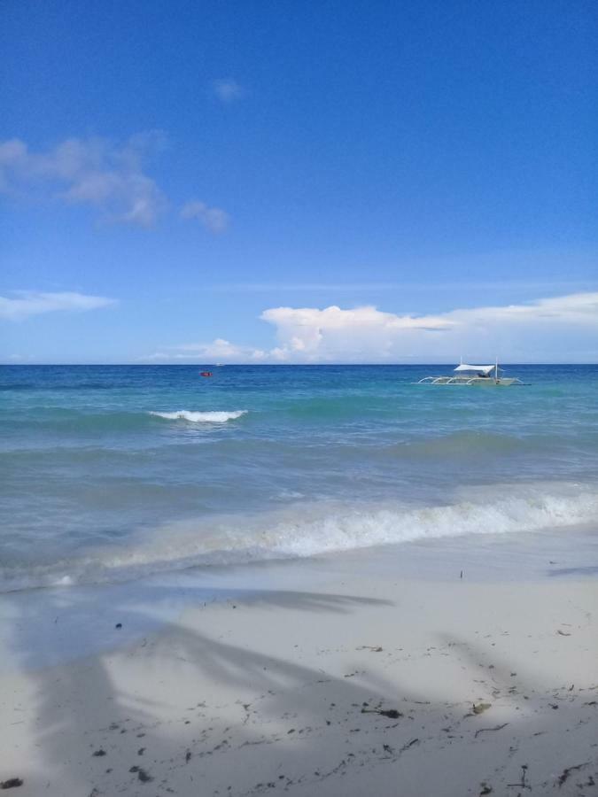 D & B Bluestar Beach Resort Panglao Dış mekan fotoğraf