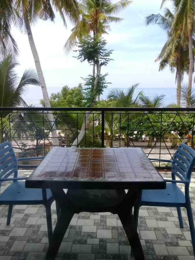 D & B Bluestar Beach Resort Panglao Dış mekan fotoğraf