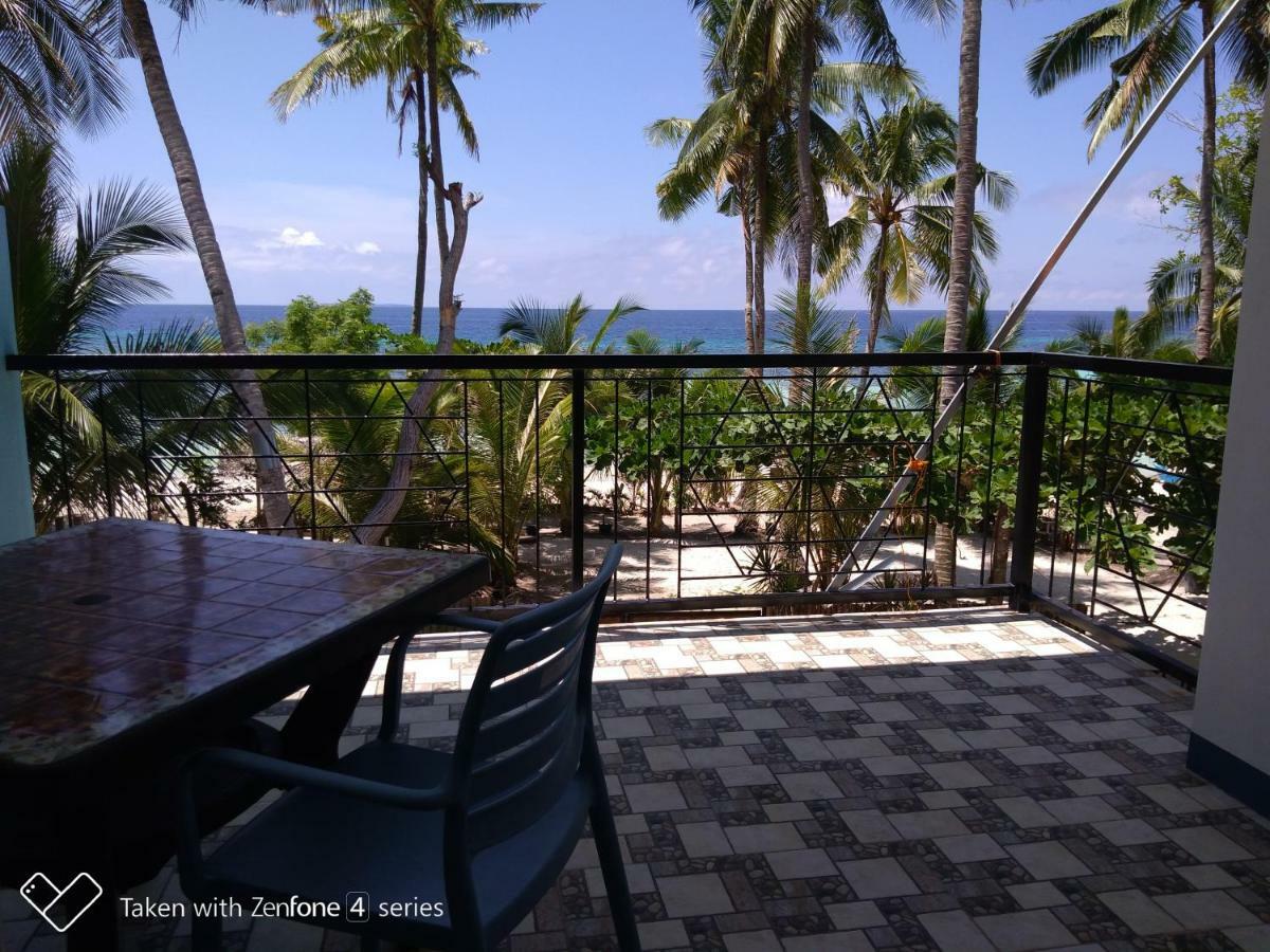 D & B Bluestar Beach Resort Panglao Dış mekan fotoğraf