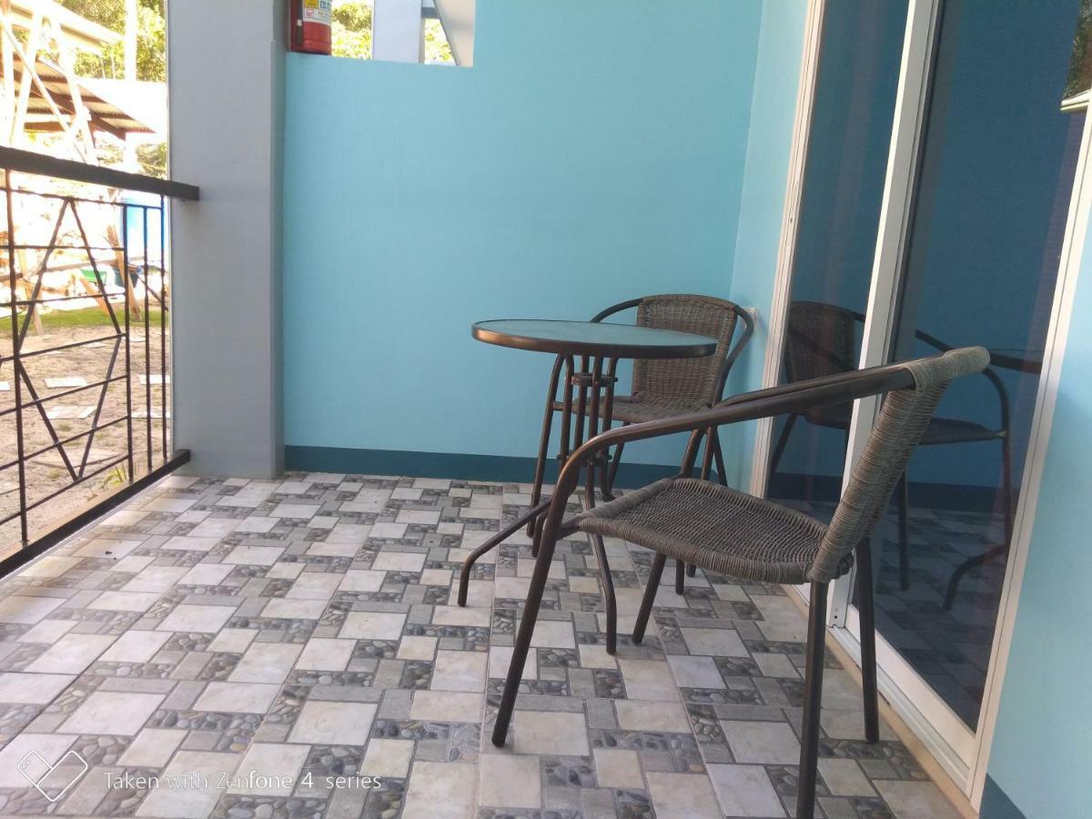 D & B Bluestar Beach Resort Panglao Dış mekan fotoğraf